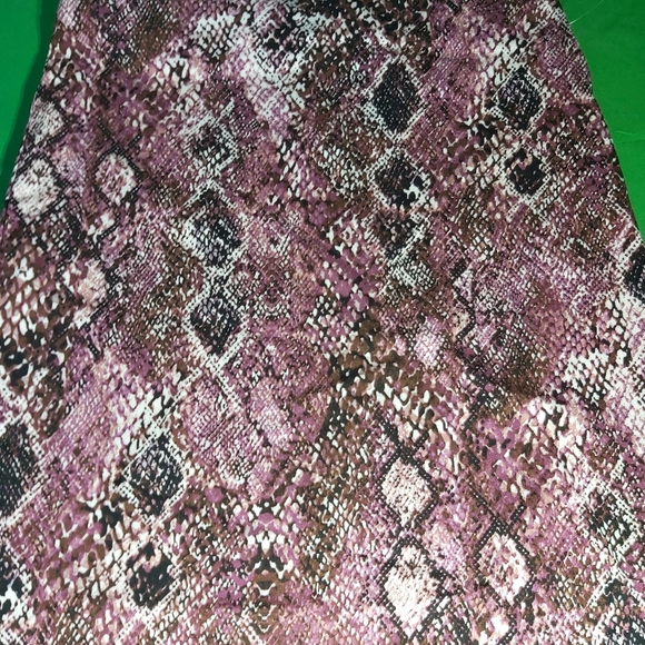 Skirt - Picture 9 of 9